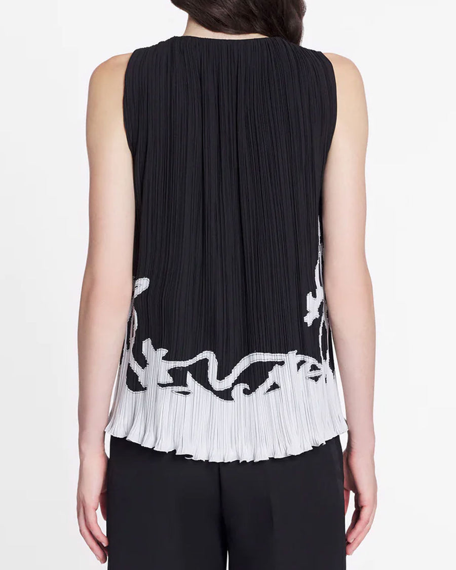 Black Sleeveless Pleated Top