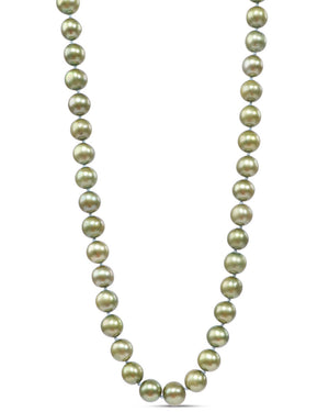 Green Pearl Knotted Necklace