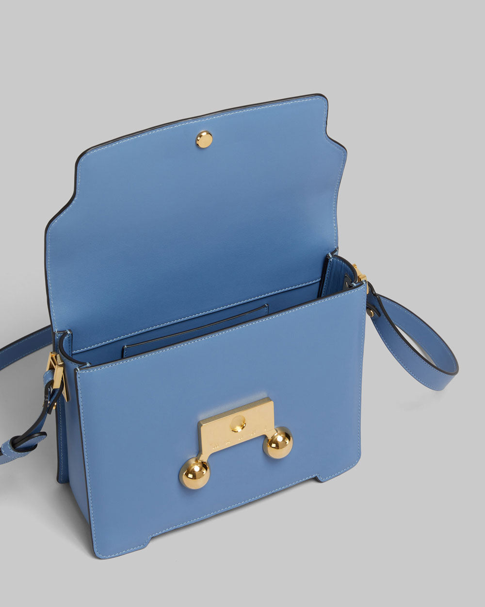 Trunkaroo Medium Shoulder Bag in Blue