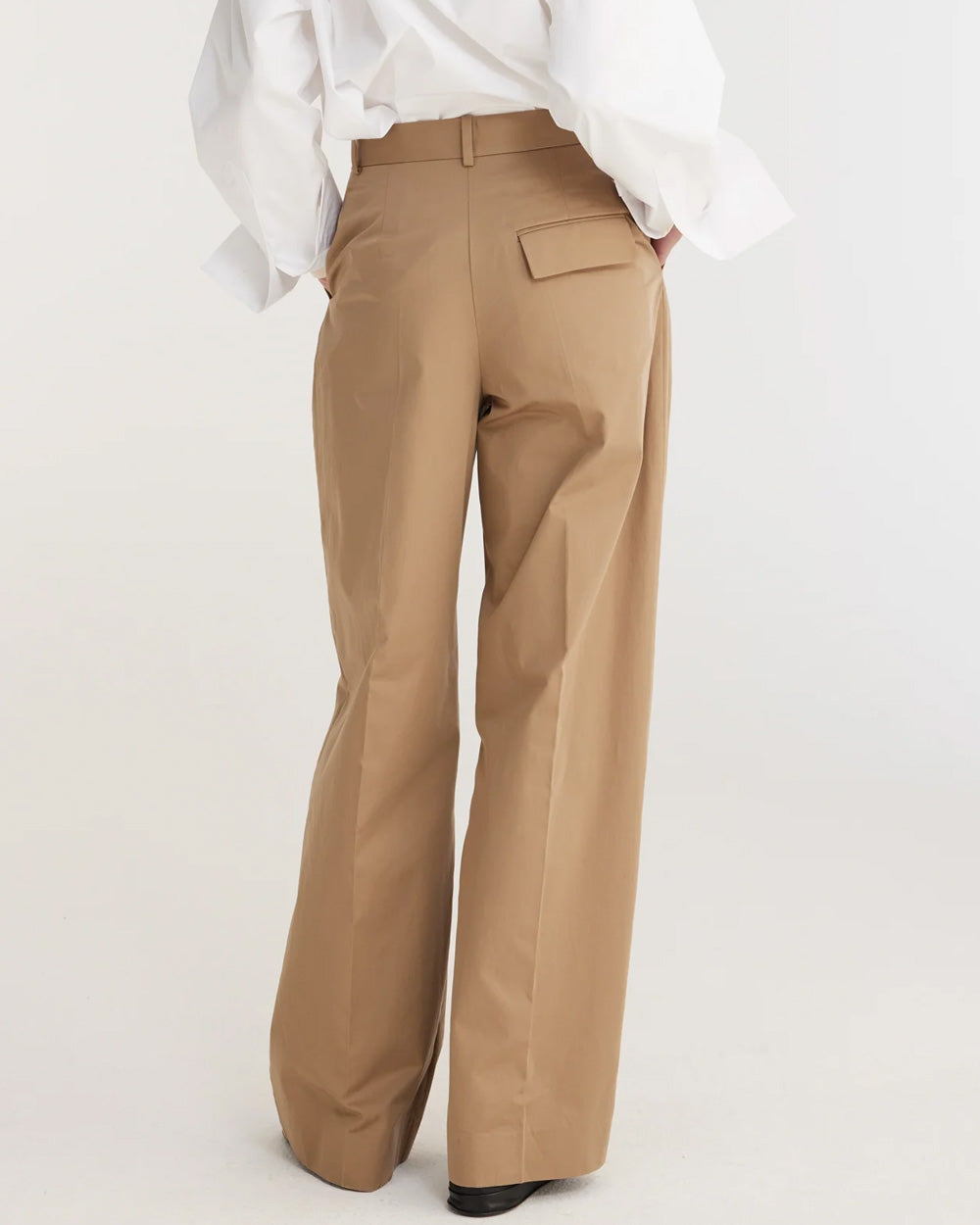 Toffee Wide Leg Pleated Chino