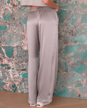 Foggy High Rise Brynn Wide Leg Pant