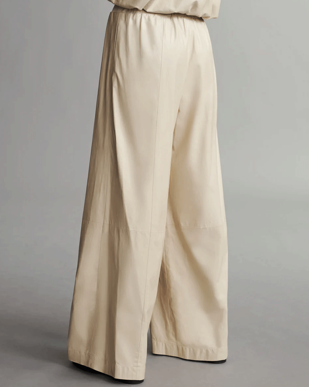 Pebble Leather Eva Pants