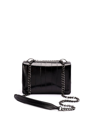 Medium VLogo Anguilla Textured Leather Shoulder Bag in Nero