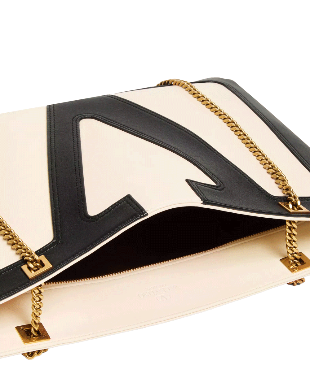 Medium Viva Superstar Shopping Bag in Ivory and Black