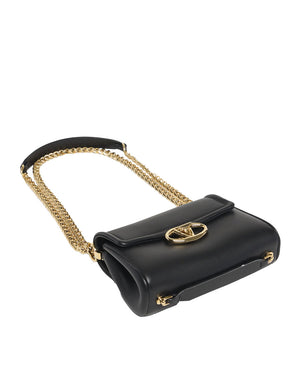 Small VLogo Flap Leather Shoulder Bag in Nero