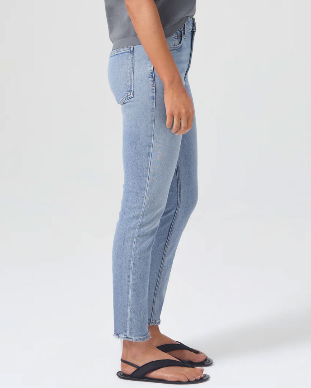 Mid Rise Slim Crop Willow Jean in Torch