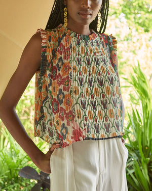 Mixed Bouquet Pleated Lisa Blouse