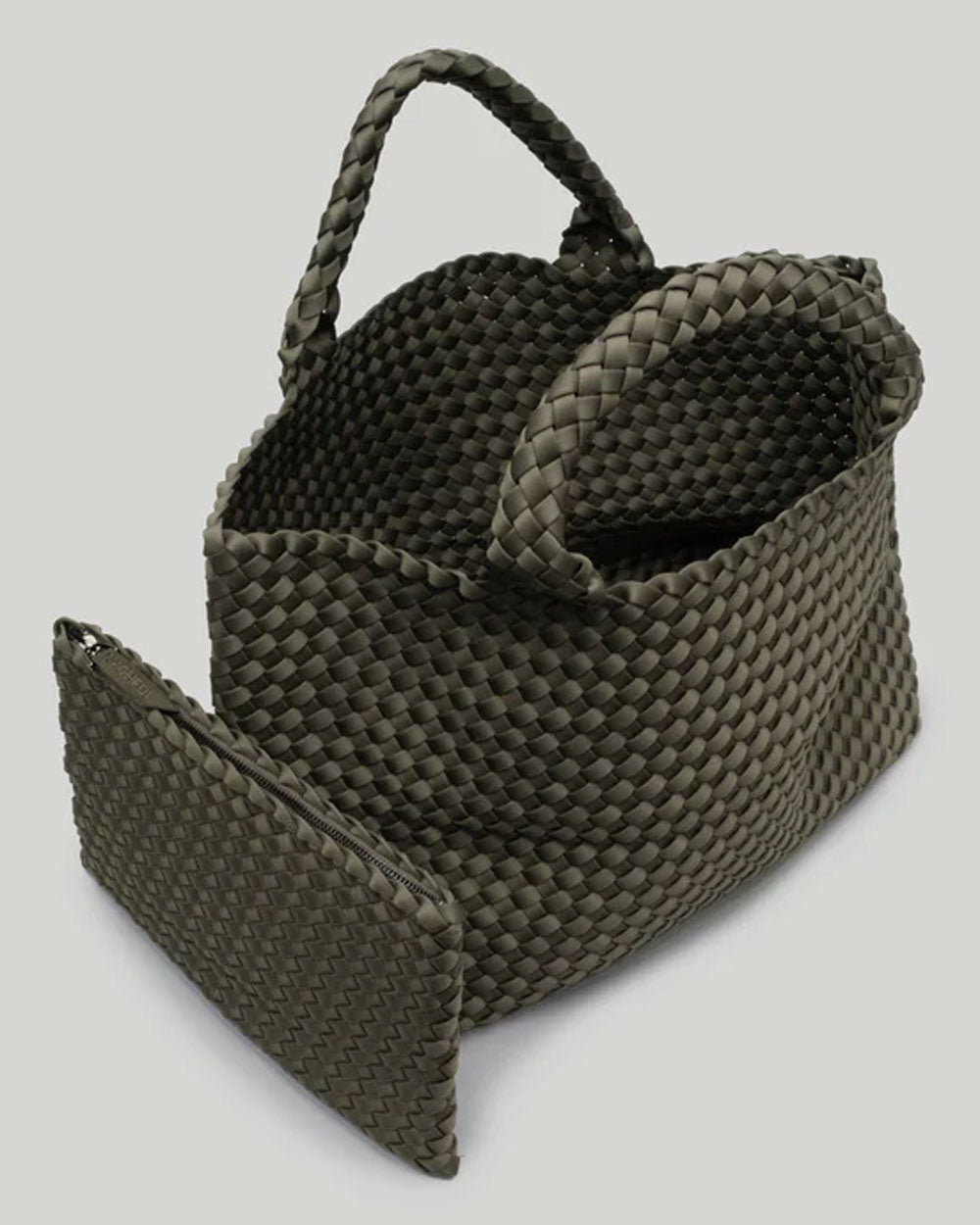 St. Barths Medium Tote in Solid Olive