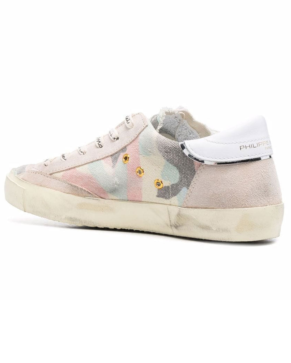 Camouflage Print Sneaker in Pink